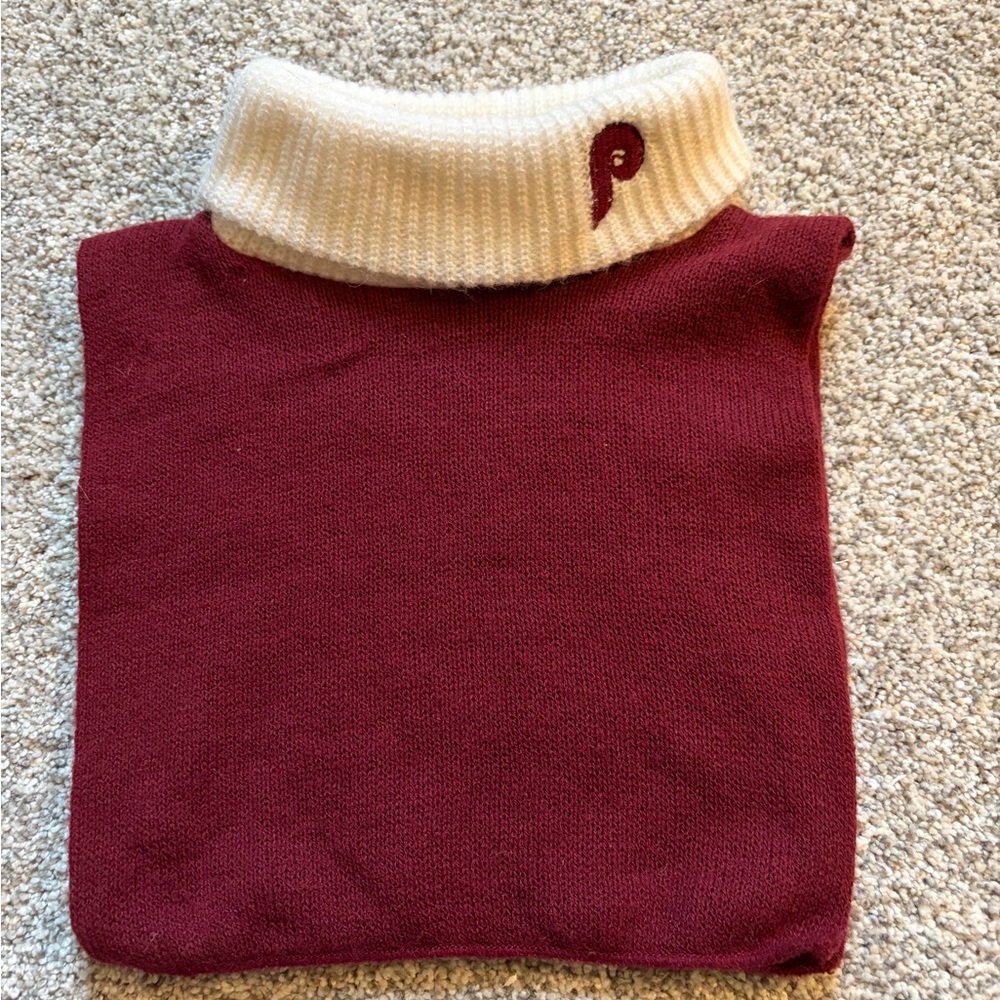 Women's vintage Phillies neck warmer